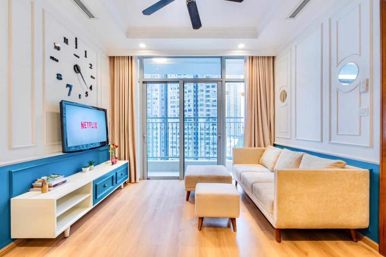 Moxy Hcmc Aparts - Vinhomes Central Park, Ice Rink Ho Şi Min Exterior foto