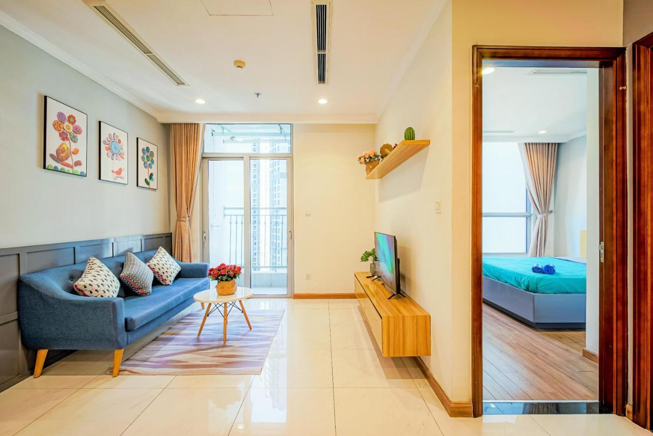 Moxy Hcmc Aparts - Vinhomes Central Park, Ice Rink Ho Şi Min Exterior foto